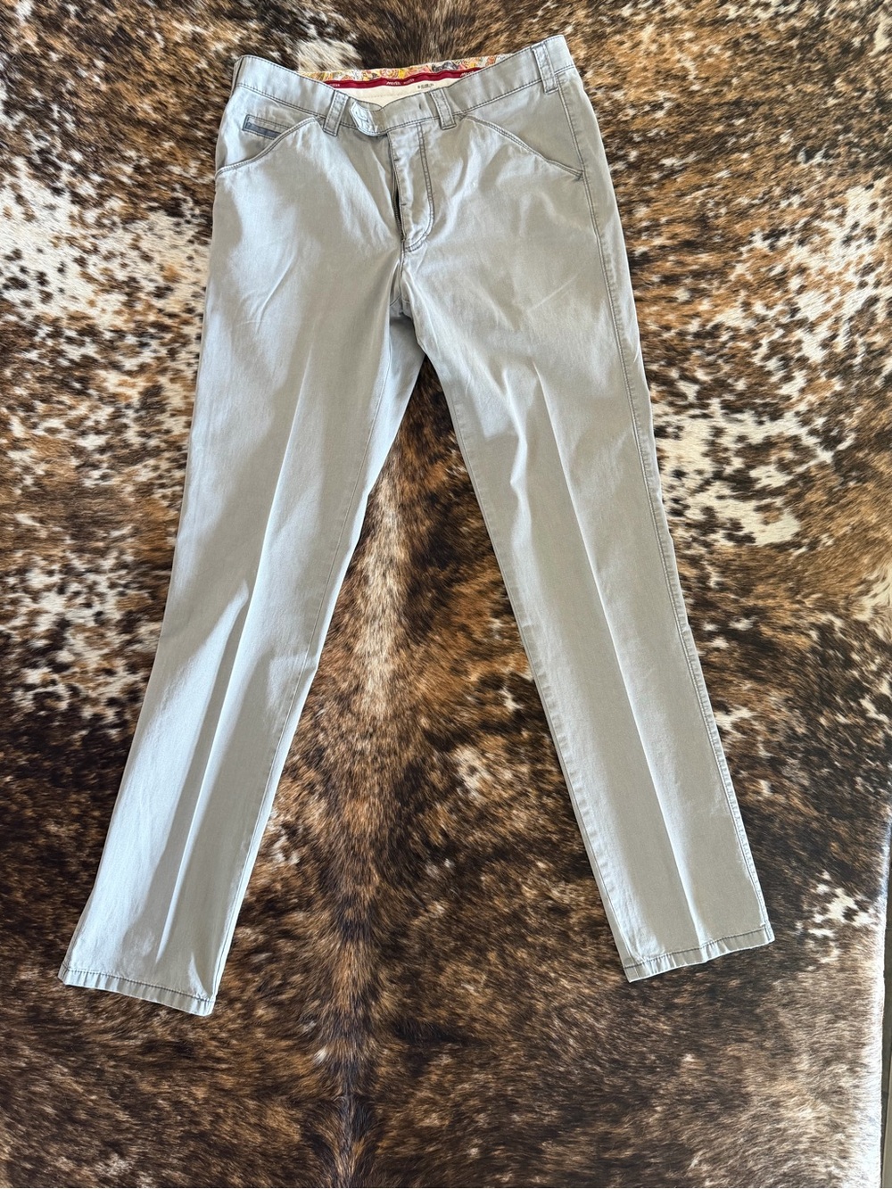 Meyer Modern Men's Light Gray Casual Chinos